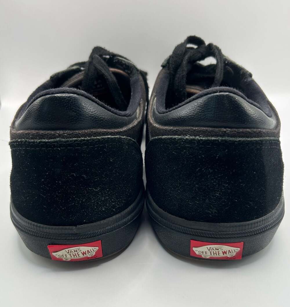 Vans Gilbert Crockett Pro Skate Shoes Blackout Men's Size 13 - Picture 2 of 5